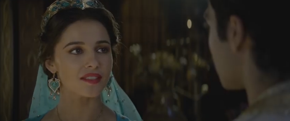 Jasmine interpretata da Naomi Scott